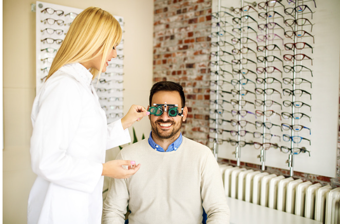 optica y audiologia negocios compatibles